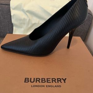 Burberry shoes